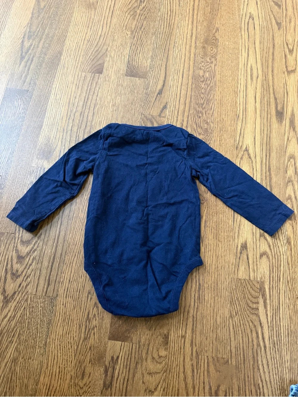 Baby GAP Navy Long Sleeve Food Thrower Onesie Bodysuit and Jeans, size 18-24M